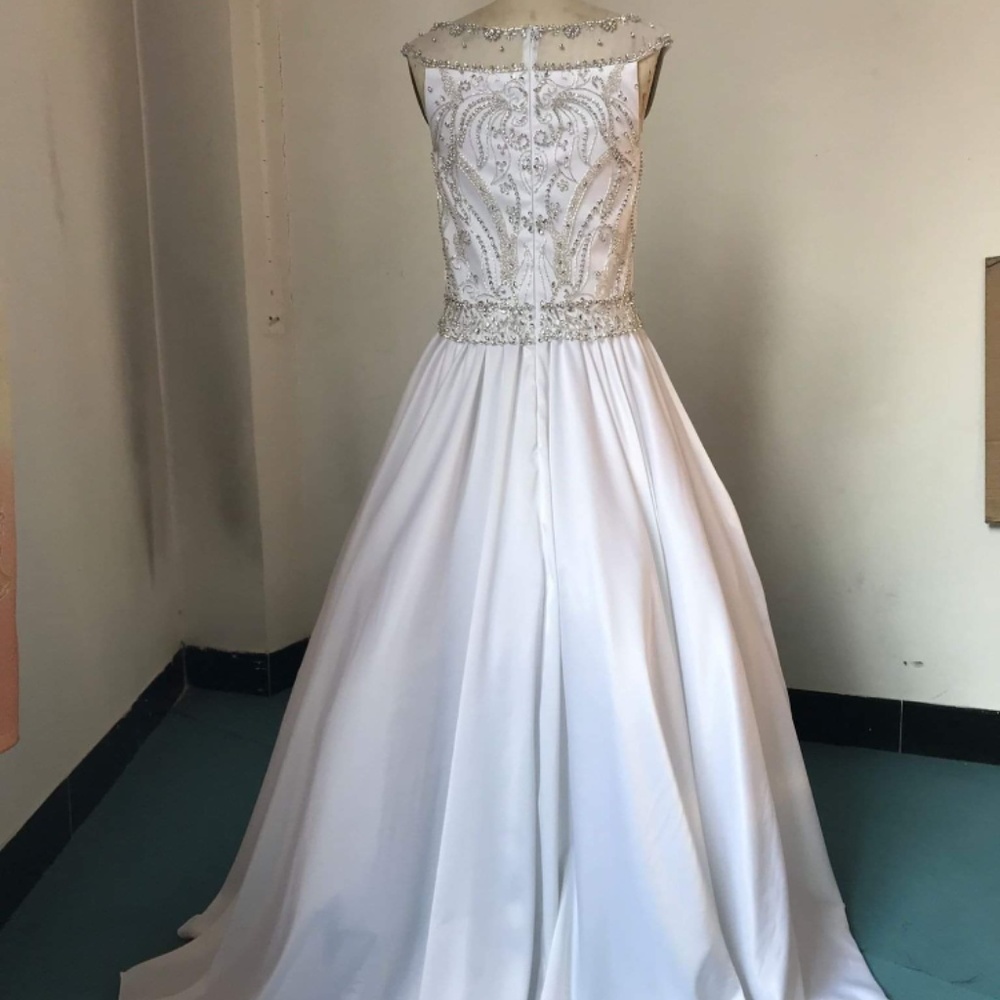 Wedding/Pageant/Prom Dress - Picture 3 of 8